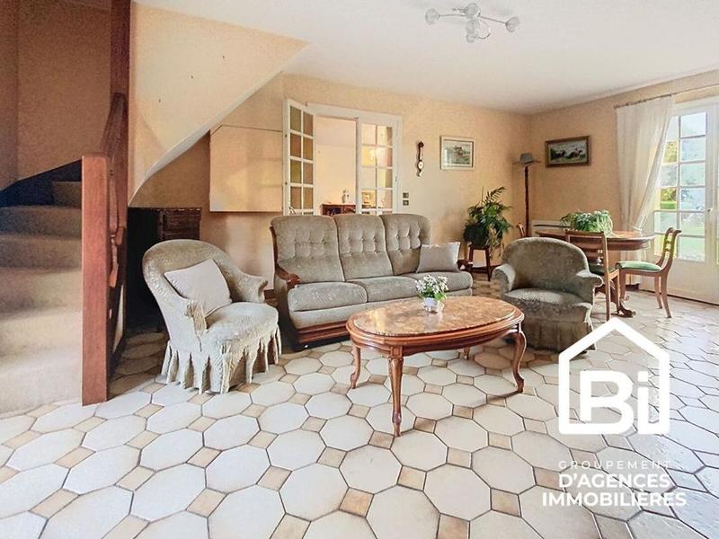 Maison - 140 m² - 6 pièces