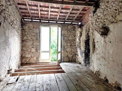 Maison - 190 m² - 3 pièces