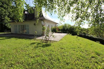 Maison - 191 m² - 9 pièces