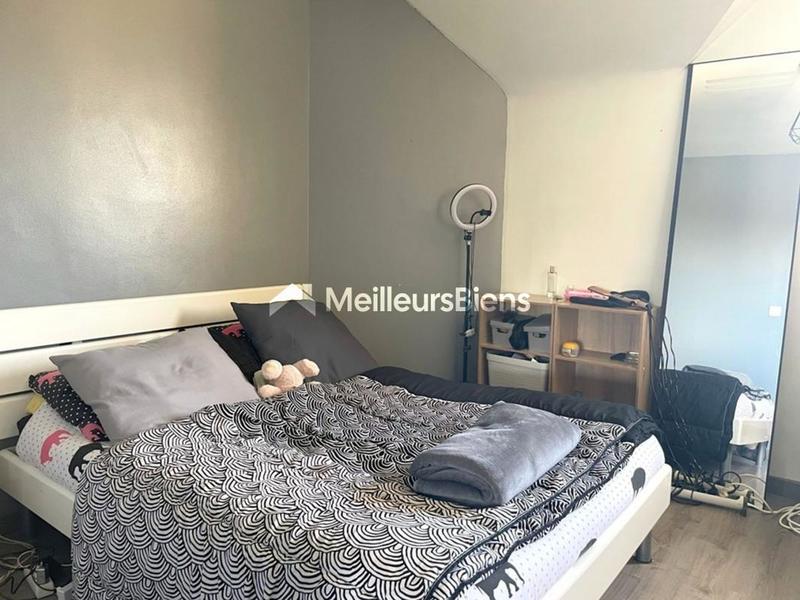 Maison - 193 m² - 7 pièces