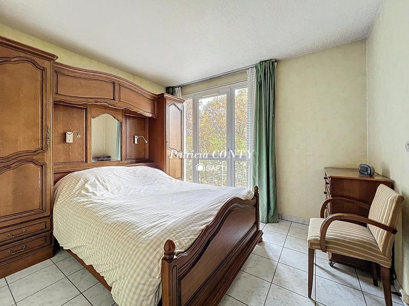 Appartement - 83 m² - 5 pièces