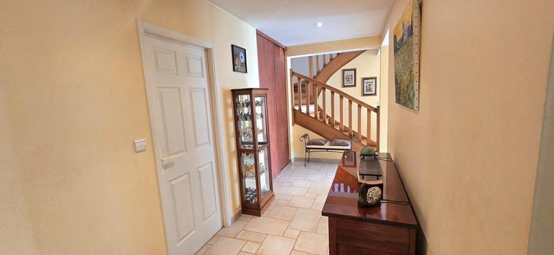 Maison - 177 m² - 7 pièces