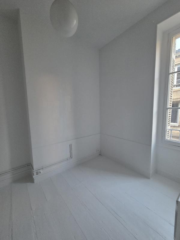 Bureau - 89 m² - 5 pièces