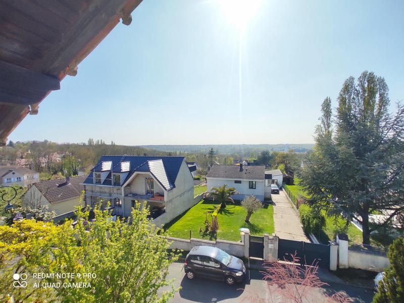 Maison - 107 m² - 6 pièces