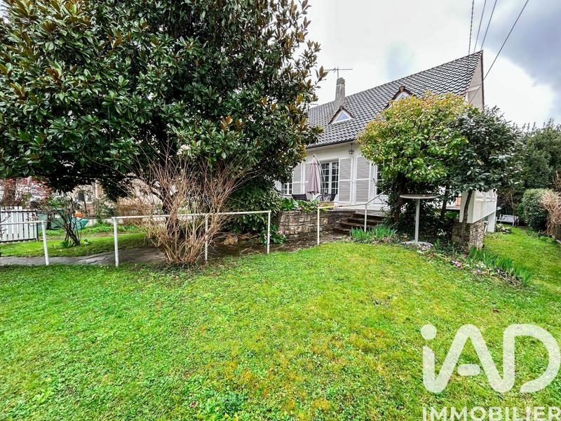 Maison - 156 m² - 7 pièces