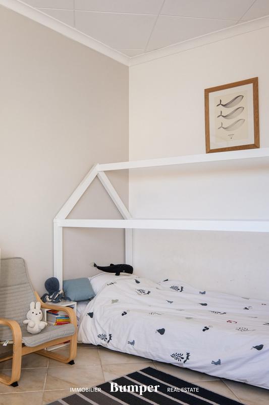 Appartement - 94 m² - 4 pièces