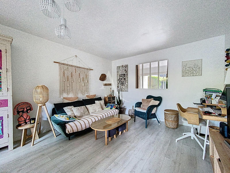 Appartement - 76 m² - 3 pièces