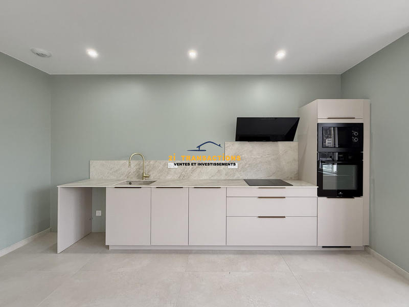 Appartement - 92 m² - 3 pièces