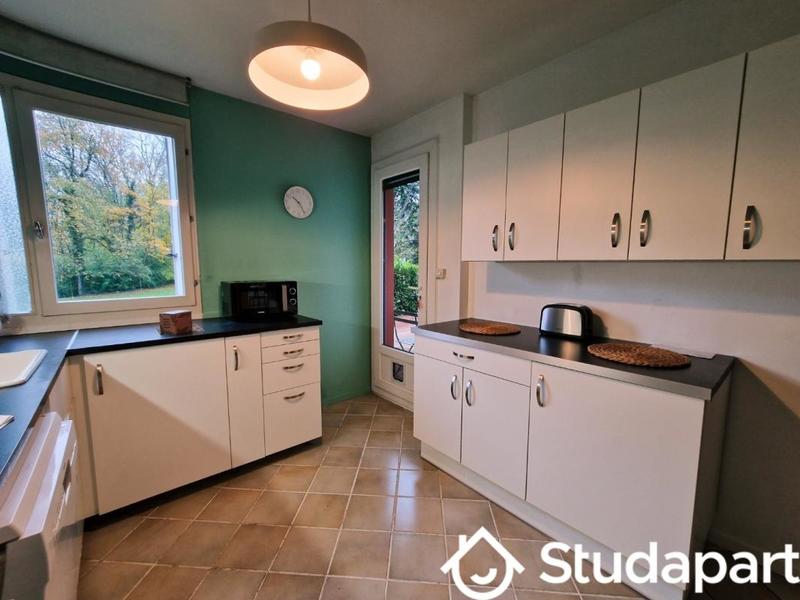 Appartement - 83 m² - 3 pièces