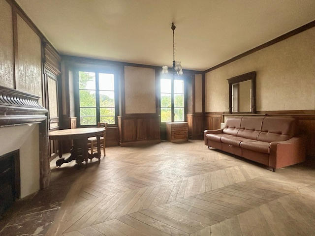 Propriété - 246 m² - 7 pièces