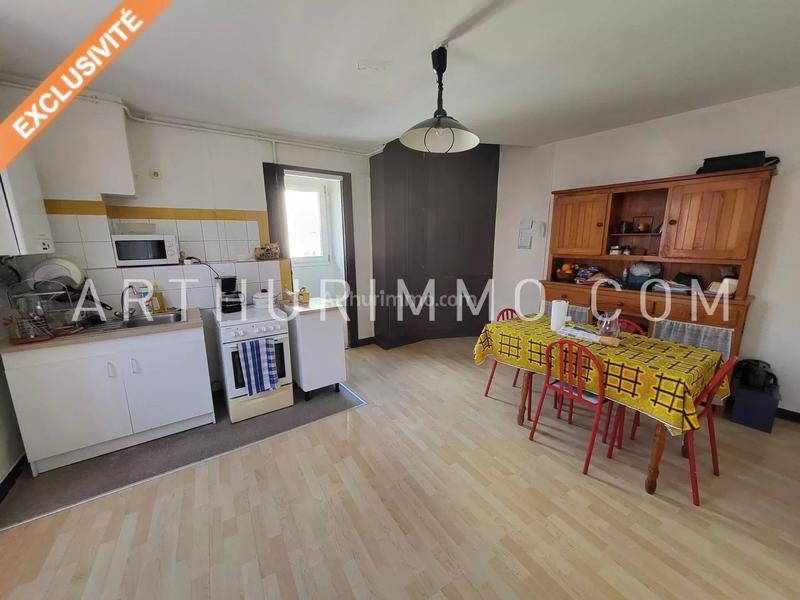 Appartement - 94 m² - 4 pièces