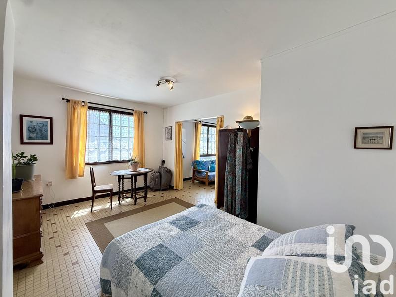 Maison - 166 m² - 9 pièces