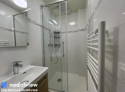 Appartement - 95 m² - 1 pièce