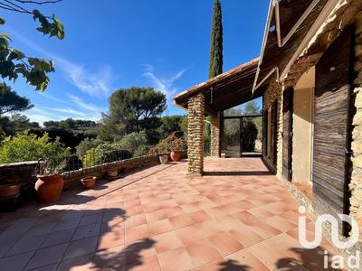 Maison - 185 m² - 5 pièces