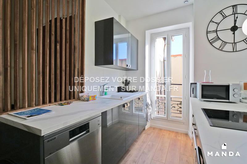 Chambre - 10 m² - 6 pièces