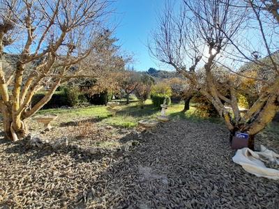 Terrain constructible - 664 m²