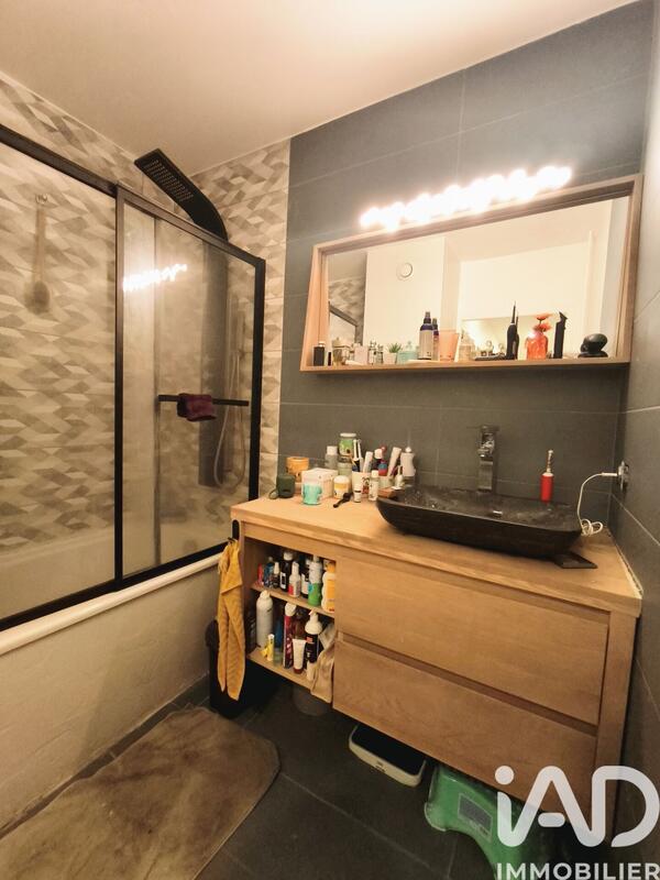 Appartement - 75 m² - 4 pièces