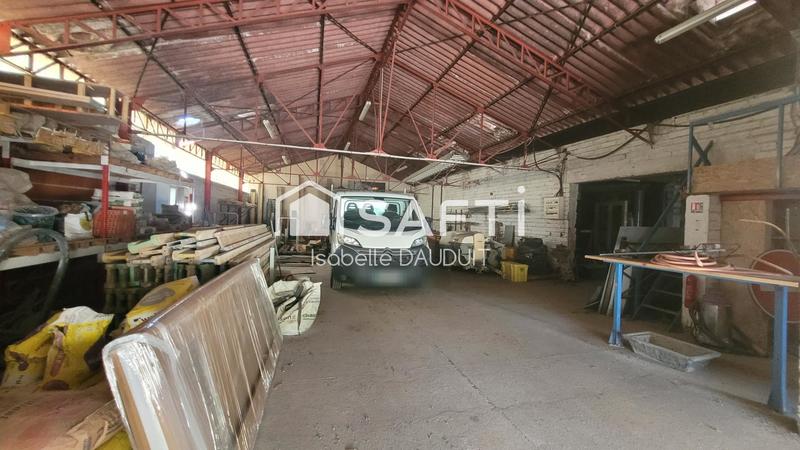 Local commercial - 1 160 m² - 12 pièces