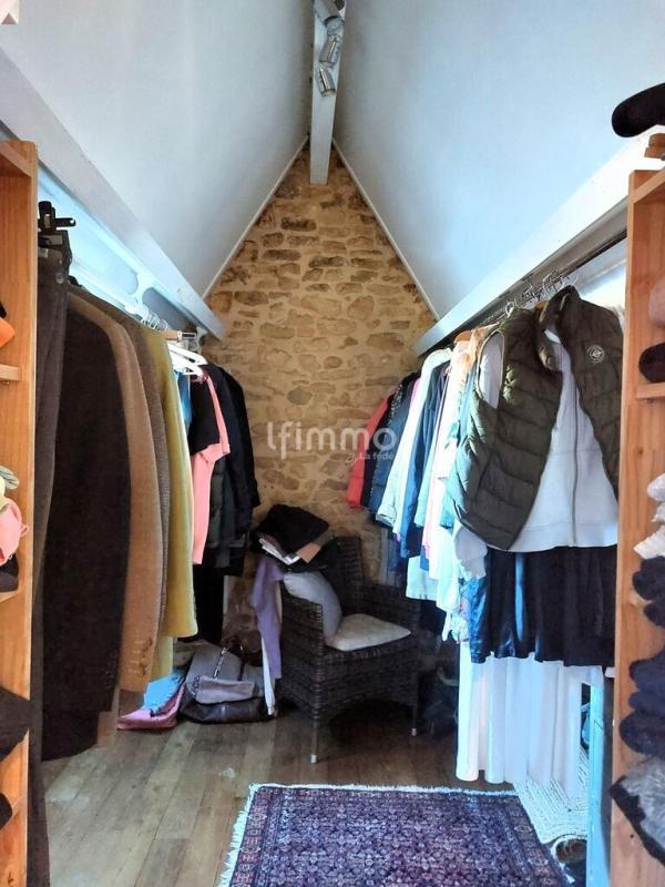 Maison en pierre - 97 m² - 4 pièces