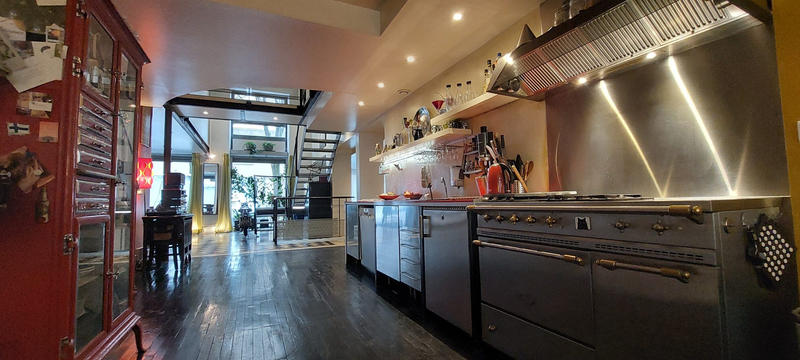 Appartement - 216 m² - 7 pièces