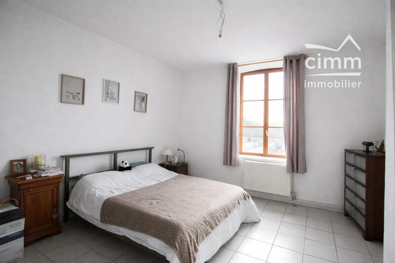 Appartement - 115 m² - 4 pièces