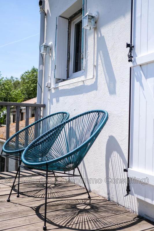 Maison - 141 m² - 8 pièces