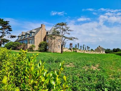 Propriété - 352 m² - 16 pièces