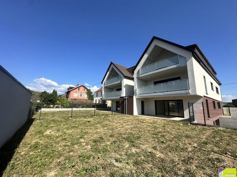 Appartement - 100 m² - 4 pièces