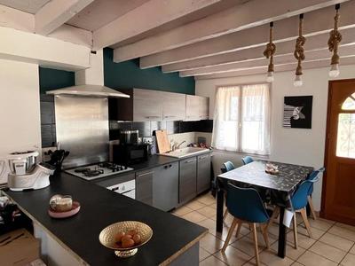 Maison - 85 m² - 3 pièces