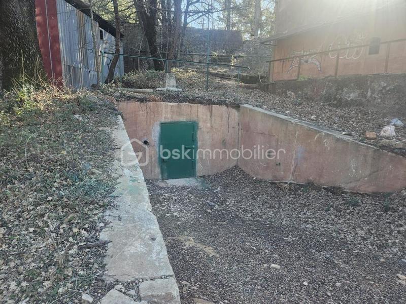 Maison - 220 m² - 10 pièces