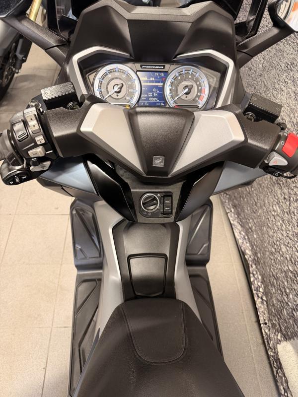 Honda Forza 350 Top Box - Forza 350 - Nss350a