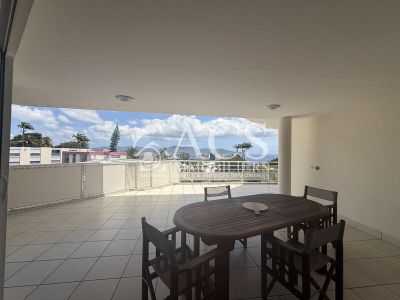 Appartement - 119 m² - 5 pièces