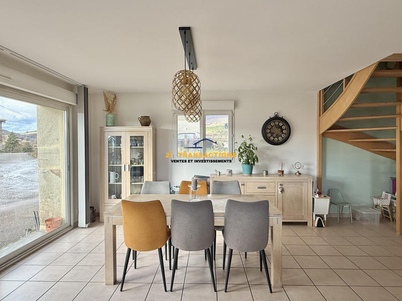 Maison ancienne - 152 m² - 6 pièces