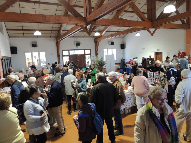 Salon "Autour du livre" à Ciadoux en Comminges