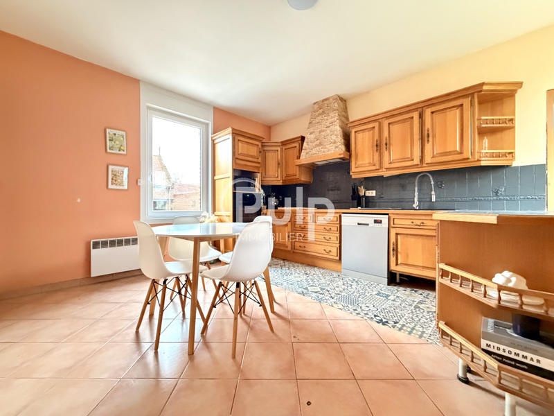 Corps de ferme - 190 m² - 8 pièces