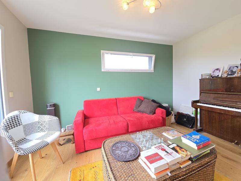 Maison contemporaine - 190 m² - 7 pièces