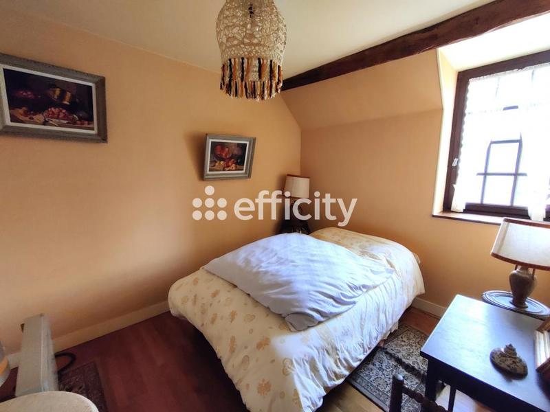 Maison - 180 m² - 7 pièces