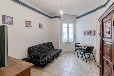 Studio - 19 m² - 1 pièce