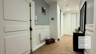 Appartement - 185 m² - 6 pièces