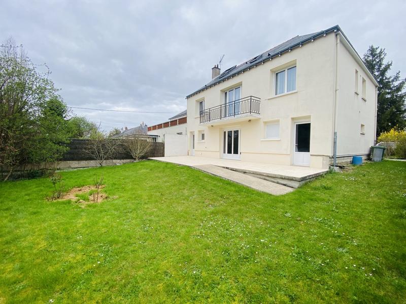 Maison - 150 m² - 8 pièces