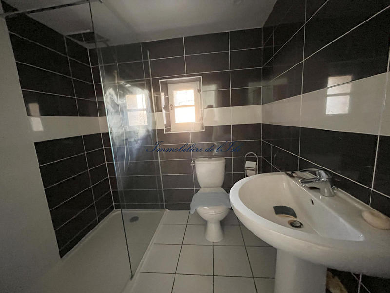 Maison - 300 m² - 10 pièces