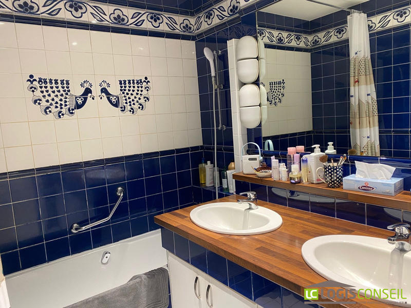 Appartement - 106 m² - 4 pièces