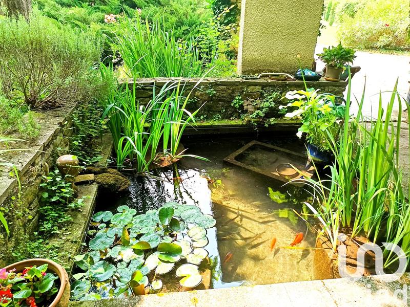 Maison - 340 m² - 9 pièces