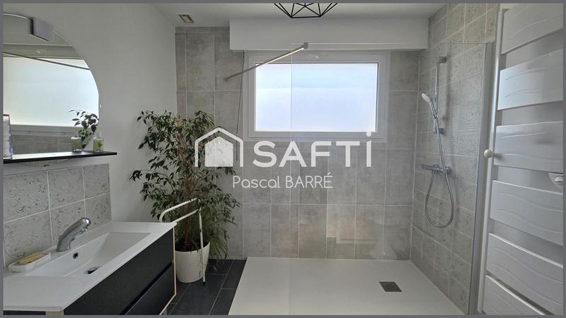 Villa - 301 m² - 11 pièces