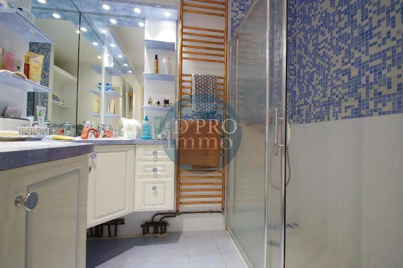 Maison - 143 m² - 6 pièces