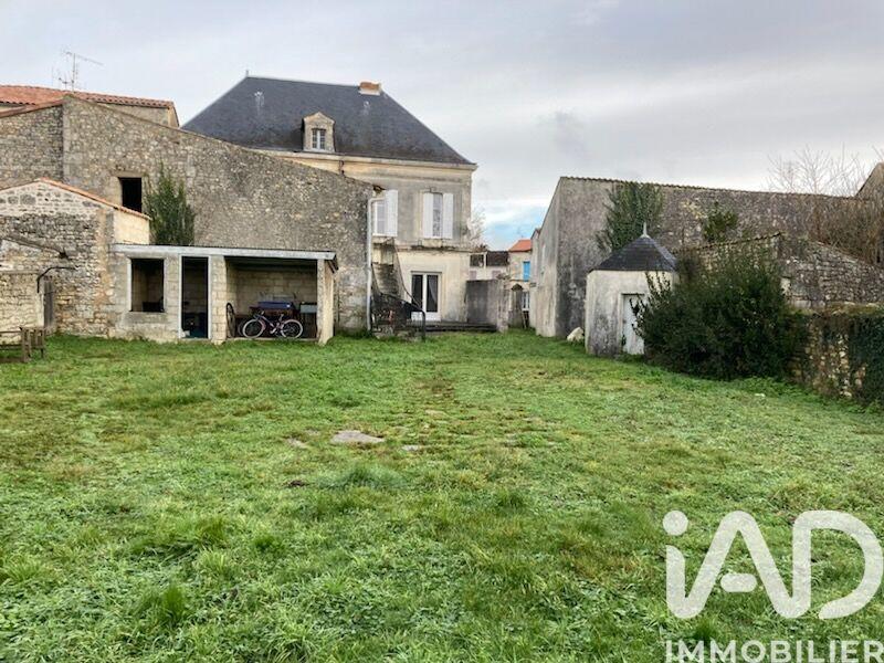 Maison de ville - 270 m² - 12 pièces