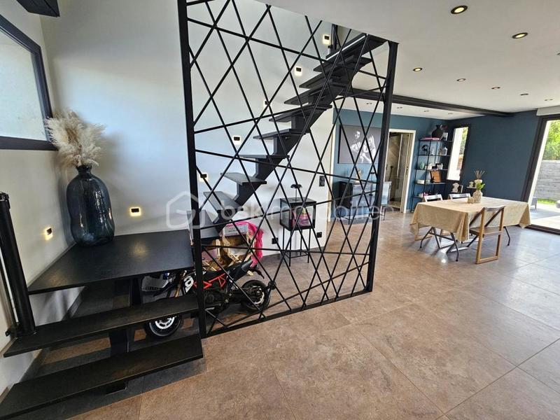 Pavillon - 134 m² - 5 pièces