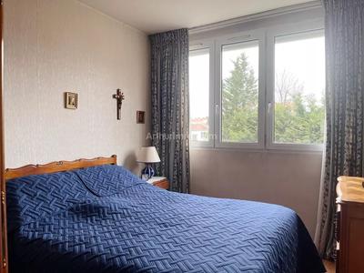 Appartement - 79 m² - 5 pièces