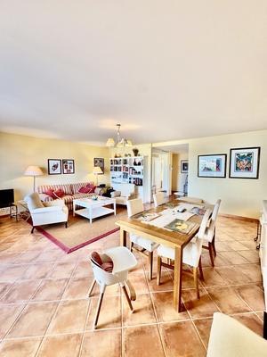 Appartement - 107 m² - 4 pièces