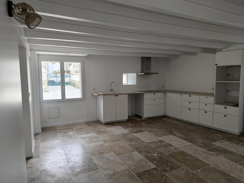 Maison - 84 m² - 4 pièces